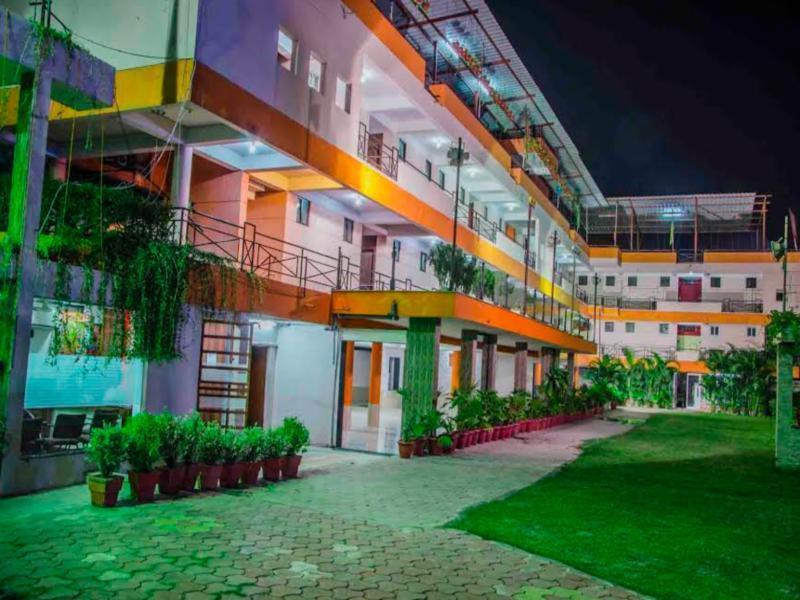 Hotel Kanha Indore Extérieur photo